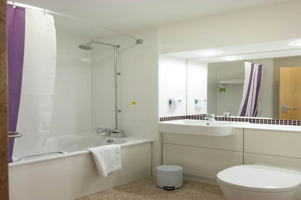 Premier Inn Edinburgh East Hotel