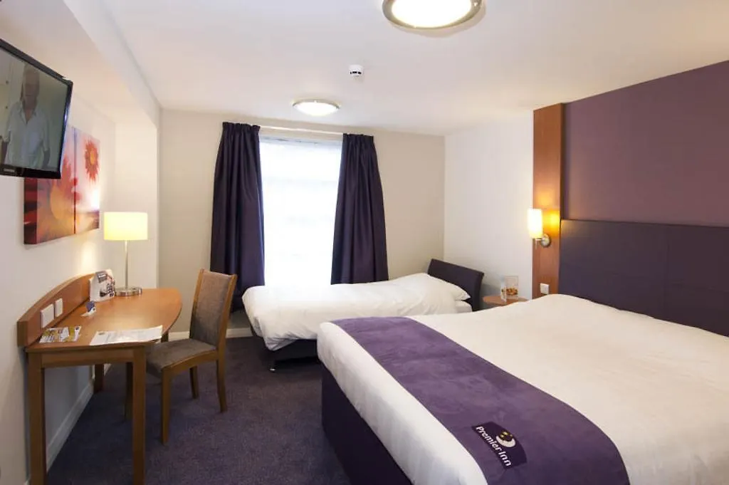 Premier Inn Edinburgh East Hotel