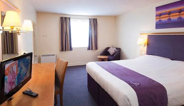 Premier Inn Edinburgh East 3*,